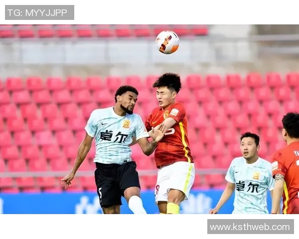 广州飞盘队在比赛中的控球表现分析与战术得失探讨